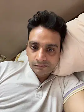 online4u08 online show from March 12, 2:03 pm