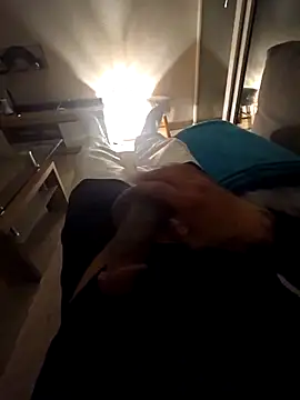 Heels Suisse online show from March 16, 11:19 pm