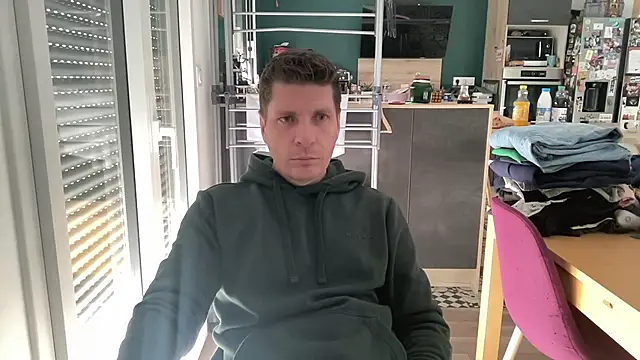 Minmoi1984 online show from March 13, 8:00 am