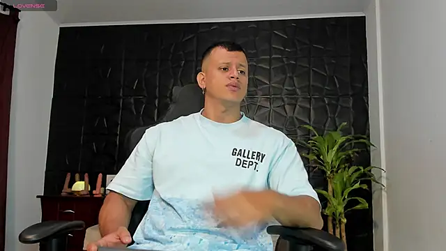 Alex towerss online show from March 28, 3:23 pm