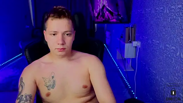 Karl Night  online show from August 8, 5:47 am