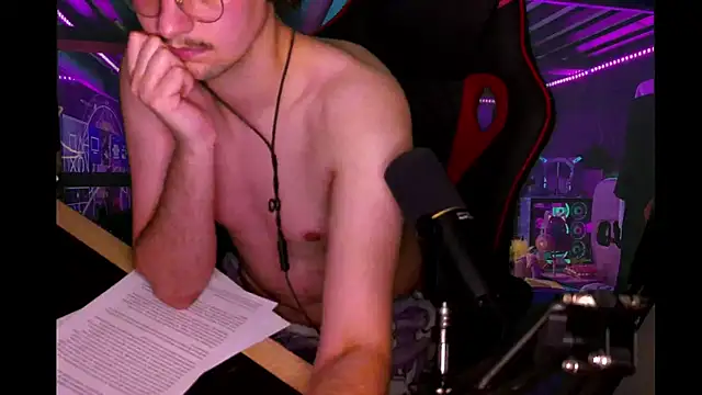 gamergoodboy online show from March 2, 10:39 pm