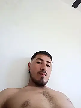 Santiag0122  online show from June 28, 7:53 pm