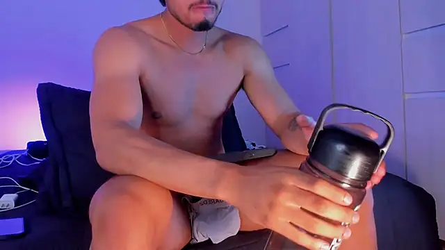 THADEO KING2 online show from April 9, 1:14 am