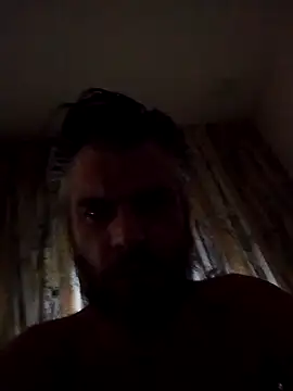 Hornybalkanmen12 online show from May 17, 6:26 pm