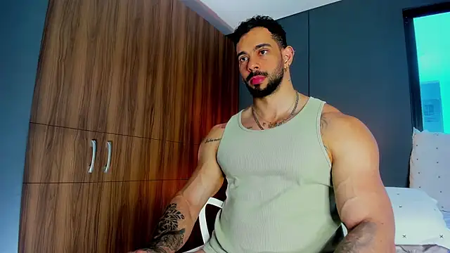 massimo visconti online show from April 10, 4:14 pm