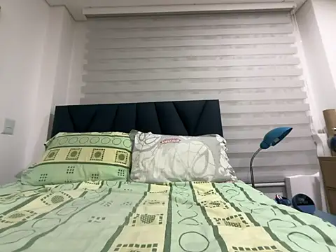 baby026- online show from May 19, 1:56 am
