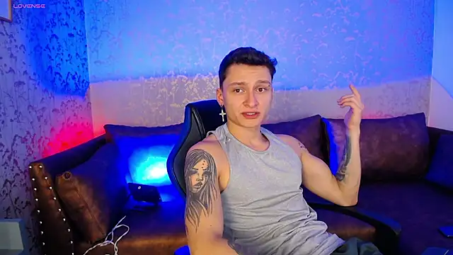 DIEGO JONES online show from March 22, 3:06 pm