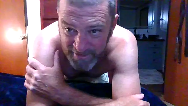 Beaededpainter online show from July 2, 2:32 am