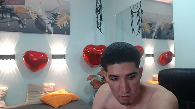 Roccoallegeri online show from March 7, 4:38 pm