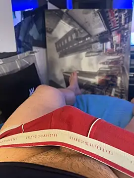 MatthewEmme2121 online show from March 12, 10:56 am