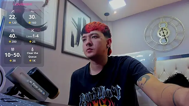 Santiago morgan online show from April 17, 10:45 pm