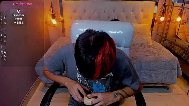 Santiago morgan online show from April 15, 10:53 pm