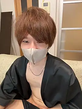 JPTopModel online show from June 15, 3:26 pm