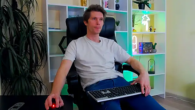 Eddie Baker online show from April 15, 8:20 pm