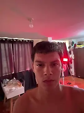 renato renato online show from March 6, 3:42 pm