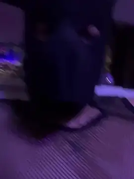 SALACIOUSTOPDOG online show from March 15, 10:34 am