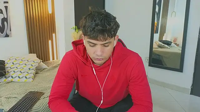 MrAdonis  online show from April 24, 12:51 pm