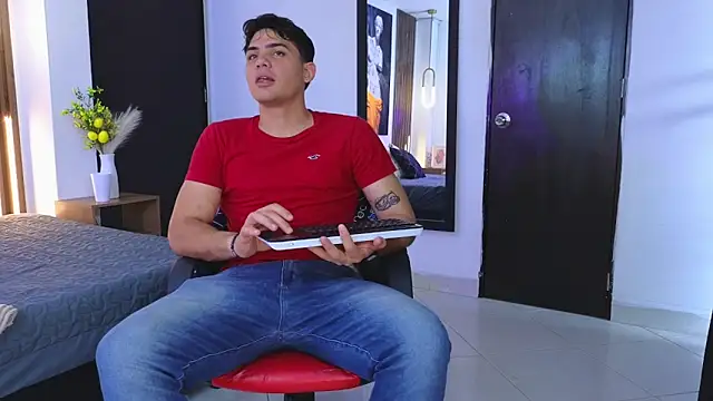 MrAdonis  online show from April 13, 7:36 pm