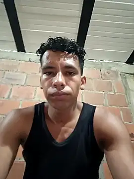 lberto2304 online show from March 14, 10:39 pm