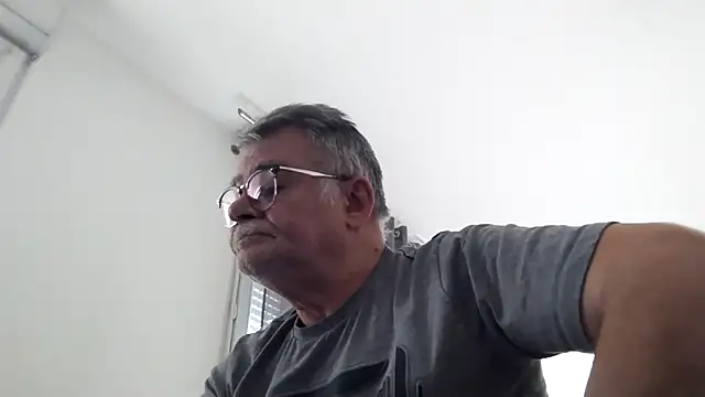 oura online show from April 26, 7:06 am