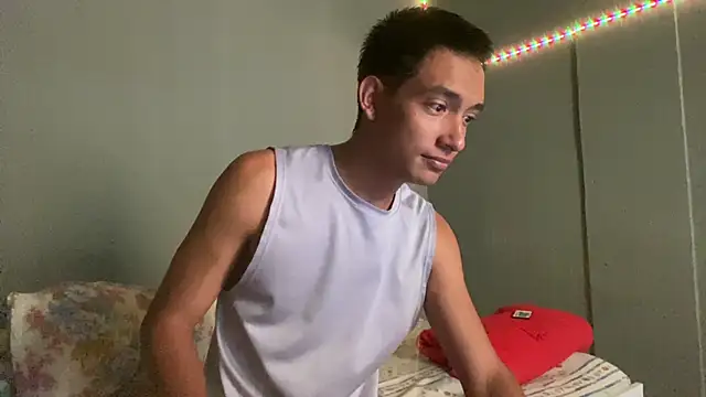 BrownBoyLover01 online show from March 18, 4:21 pm