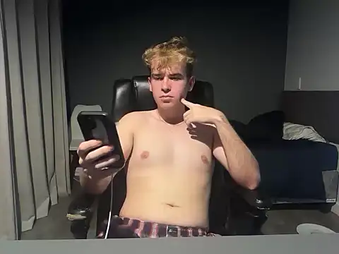 Che 18 online show from March 14, 5:31 pm