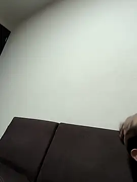 erick242130 online show from March 16, 2:07 am