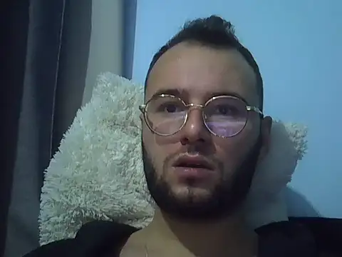 piazaocwb23 online show from April 28, 2:49 am