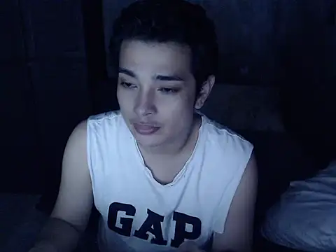 Snapshot of Treat2Heaven chatting on July 24, 12:45 pm Treat2Heaven online show from July 24, 12:45 pm