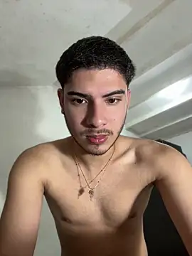 ApoloGray   online show from May 11, 9:12 pm