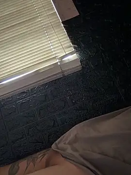 jaz975 online show from April 21, 4:35 pm