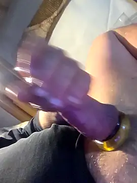 itsprtfnbig8 online show from April 18, 10:16 am