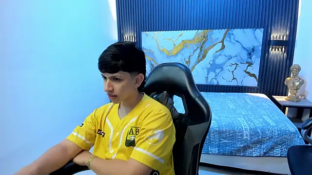 AdrianFranko online show from July 9, 1:26 pm