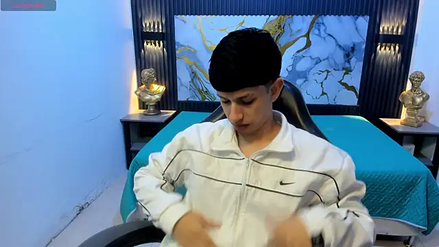 AdrianFranko online show from June 19, 1:27 pm