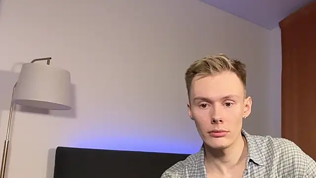 Matt1Riley online show from March 24, 7:29 pm