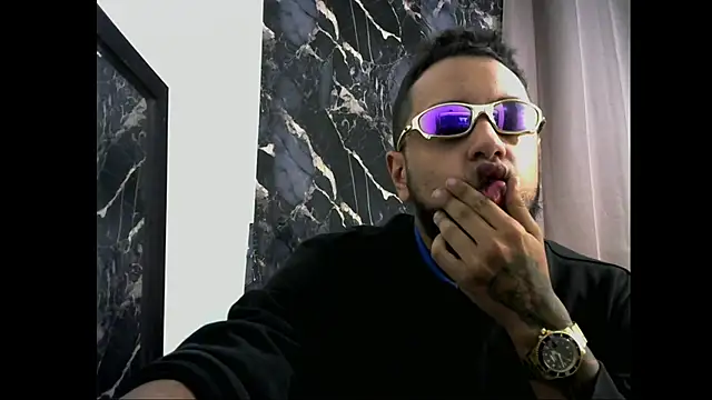 Santi rogue online show from March 20, 6:50 am