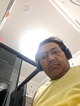 trepador18cm online show from April 30, 12:39 am