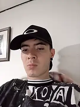 lio     online show from April 19, 6:32 pm