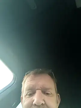 Notiesfuk online show from June 17, 8:32 pm