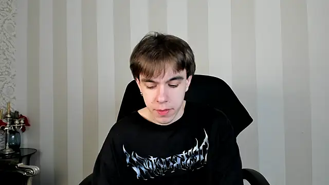 DaveBevy online show from April 30, 7:32 pm