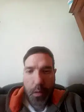 olivaissul online show from April 17, 2:42 pm