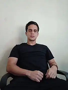 randomzombie27 online show from May 18, 3:49 pm