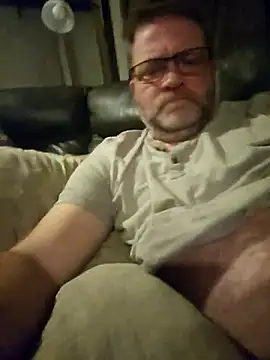 JJ CONN78 online show from April 6, 2:52 am