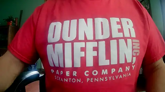 ilundercover online show from April 12, 12:39 pm