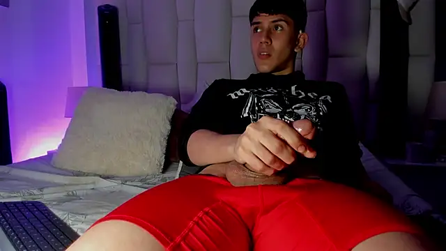 Poison Boys online show from April 18, 5:09 am