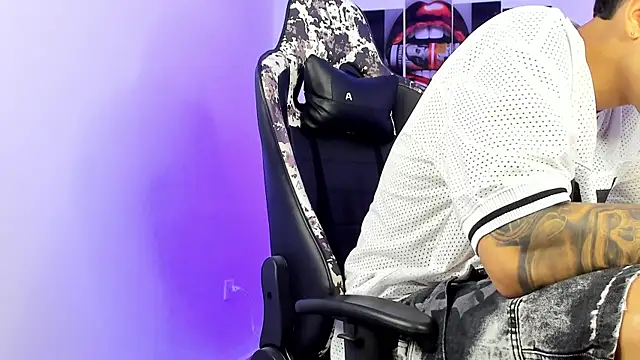 eithan boy  online show from July 14, 2:49 am