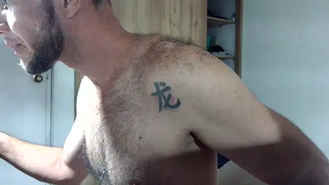 andrew 1520 online show from December 16, 9:11 pm