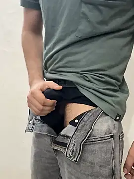 Ankur straight online show from July 7, 4:22 pm