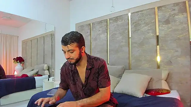 EmmanuelVoss online show from April 15, 4:45 am